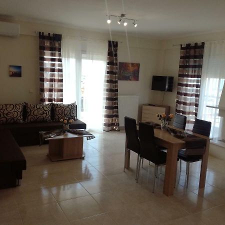 Jordan'S 3Rd Appartment At Nea Michaniona Bagian luar foto