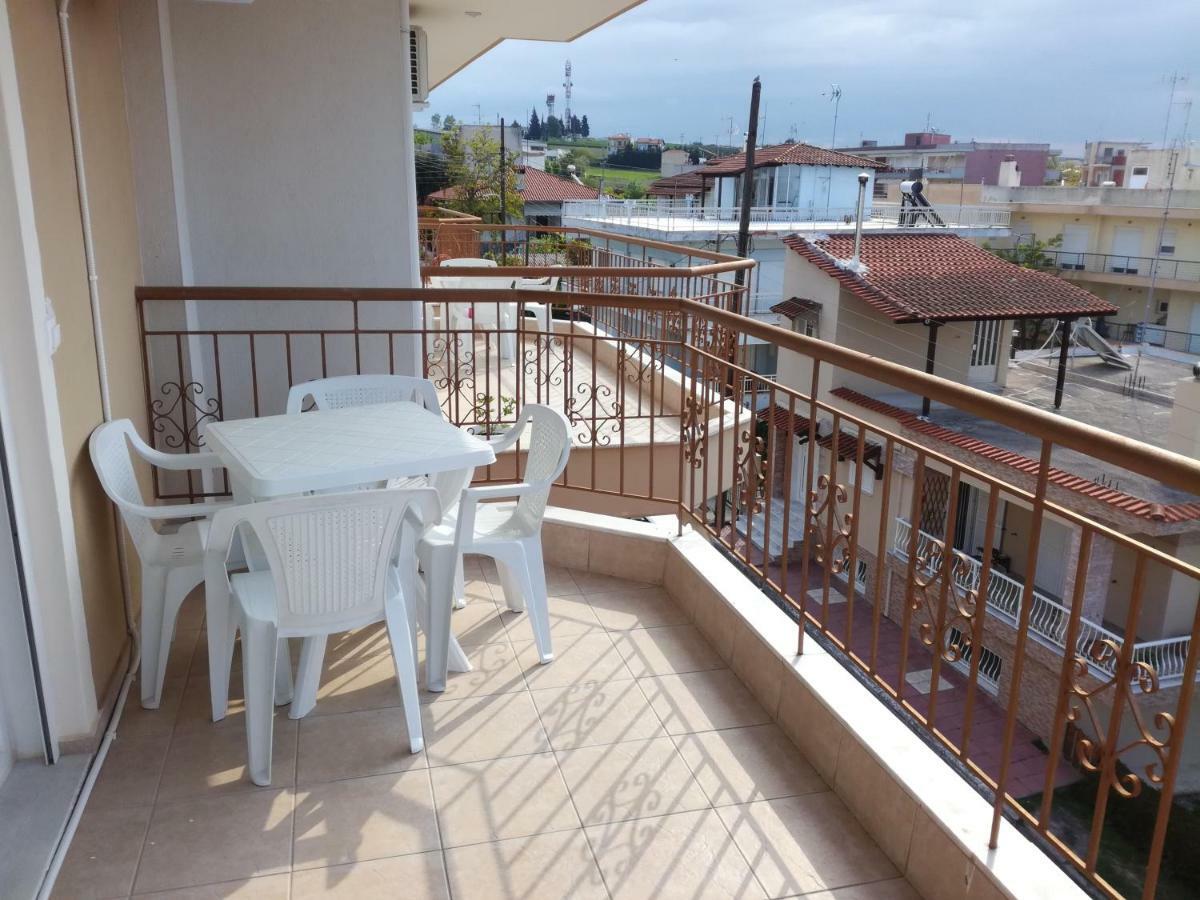 Jordan'S 3Rd Appartment At Nea Michaniona Bagian luar foto